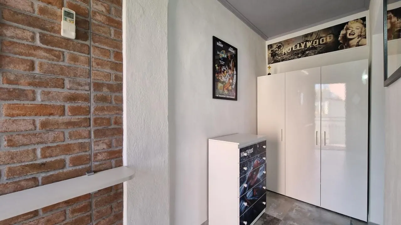 Hollywood Apartment Capoliveri